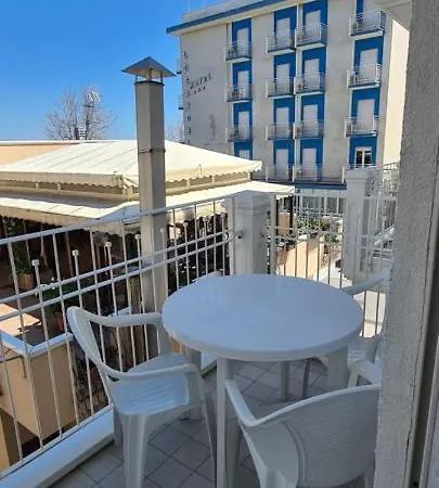 Appartement Rubino A 100 Passi Dal Mare - P R A T U R E C C I Group Riccione