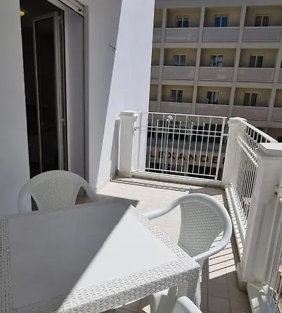 Rubino A 100 Passi Dal Mare - P R A T U R E C C I Group Appartement