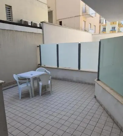 Rubino A 100 Passi Dal Mare - P R A T U R E C C I Group