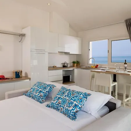 Rubino Smart Stay - Arredi Nuovi, Doppi Balconi O Patio A 100M Dal Mare - P R A T U R E C C I Group Riccione