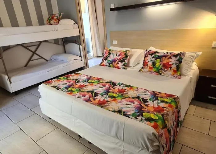 Rubino Smart - Arredi Nuovi, Doppi Balconi O Patio A 100m Dal Mare - P R A T U R E C C I Group Appartement