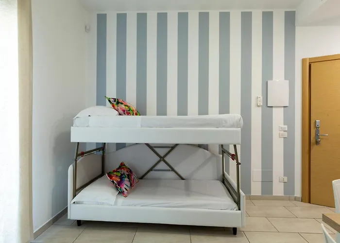 Rubino Smart - Arredi Nuovi, Doppi Balconi O Patio A 100m Dal Mare - P R A T U R E C C I Group Appartement