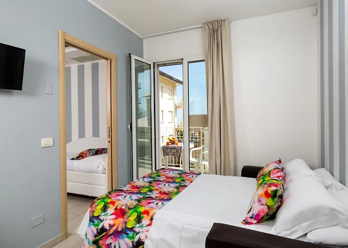 Rubino Smart - Arredi Nuovi, Doppi Balconi O Patio A 100m Dal Mare - P R A T U R E C C I Group Appartement Riccione