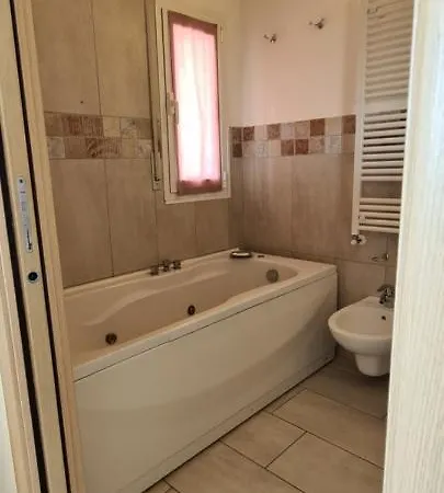 Rubino A 100 Passi Dal Mare - P R A T U R E C C I Group Riccione