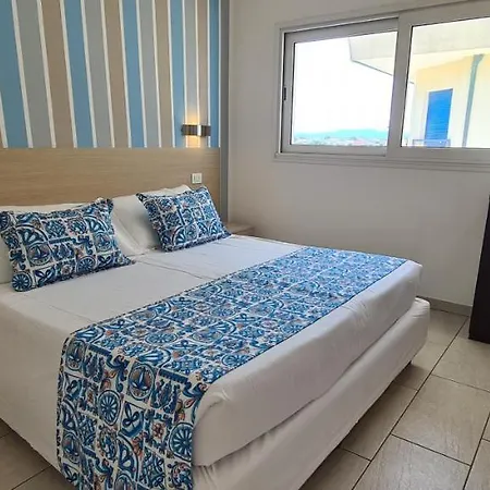 Rubino Smart Stay - Arredi Nuovi, Doppi Balconi O Patio A 100M Dal Mare - P R A T U R E C C I Group Διαμέρισμα Ριτσιόνε