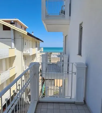Rubino Smart - Arredi Nuovi, Doppi Balconi O Patio A 100m Dal Mare - P R A T U R E C C I Group Appartamento Riccione
