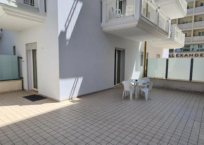 Rubino Smart - Arredi Nuovi, Doppi Balconi O Patio A 100m Dal Mare - P R A T U R E C C I Group Daire *