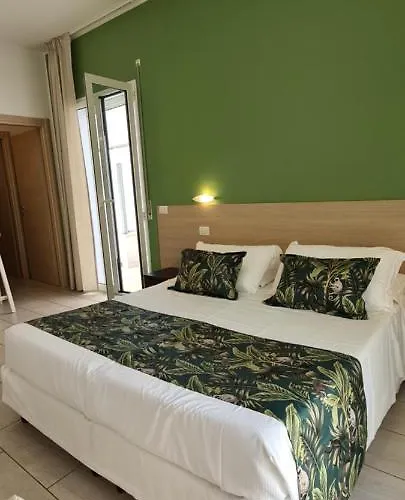 Daire Rubino Smart - Arredi Nuovi, Doppi Balconi O Patio A 100m Dal Mare - P R A T U R E C C I Group