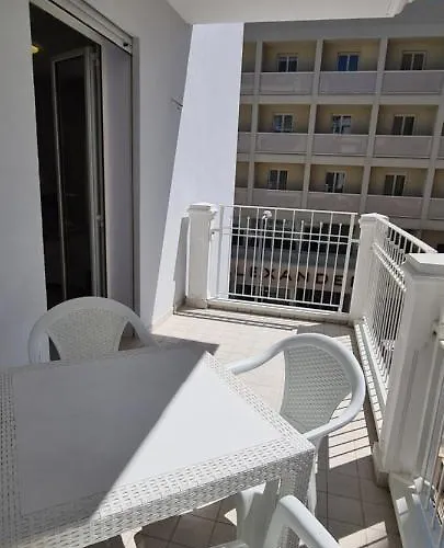 Rubino Smart - Arredi Nuovi, Doppi Balconi O Patio A 100m Dal Mare - P R A T U R E C C I Group Daire