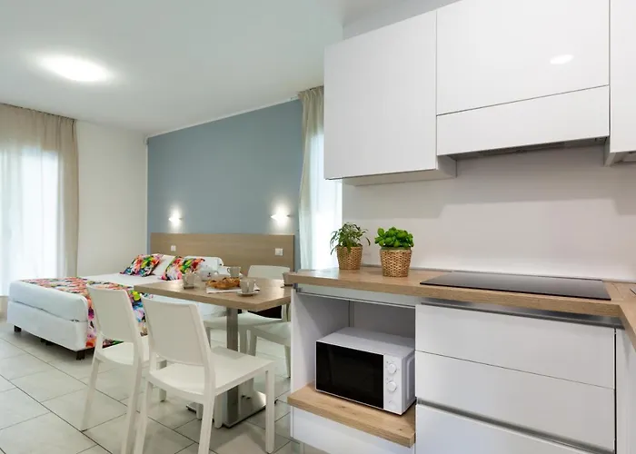 아파트 Rubino Smart - Arredi Nuovi, Doppi Balconi O Patio A 100m Dal Mare - P R A T U R E C C I Group *