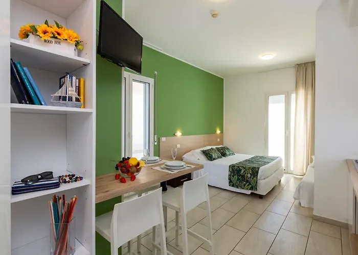 Rubino Smart - Arredi Nuovi, Doppi Balconi O Patio A 100m Dal Mare - P R A T U R E C C I Group