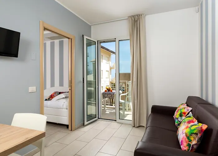 Rubino Smart - Arredi Nuovi, Doppi Balconi O Patio A 100m Dal Mare - P R A T U R E C C I Group 아파트