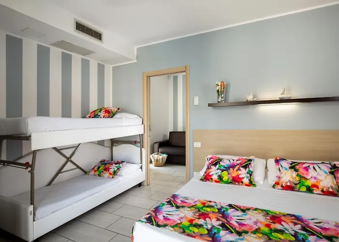 Rubino Smart - Arredi Nuovi, Doppi Balconi O Patio A 100m Dal Mare - P R A T U R E C C I Group Riccione